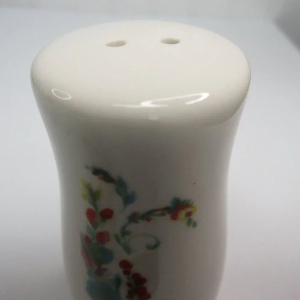 Pioneer Woman Painted Meadow Salt Shakers Acacia Wood Base Floral White